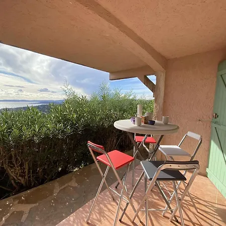 Appartement Is110-306 Vue La Corniche Des Issambres 4 Pers Piscine Et Parking Les Issambres